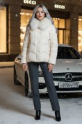 Купить Куртка зимняя женская с мехом и капюшоном тренд бежевого цвета 7759B, фото 4