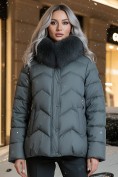 Купить Куртка зимняя женская с мехом и капюшоном тренд темно-серого цвета 7759TC