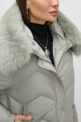 Купить Куртка зимняя женская с мехом и капюшоном тренд светло-зеленого цвета 7759ZS, фото 14