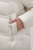 Купить Пальто зимнее утепленное с капюшоном женское бежевого цвета 7779B, фото 15
