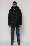 Купить Спортивная молодежная куртка удлиненная мужская черного цвета 90016Ch