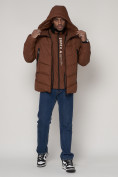 Купить Спортивная молодежная куртка мужская коричневого цвета 93691K
