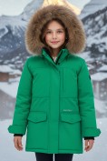 Купить Куртка парка зимняя детская подростковая для девочки с капюшоном и мехом зеленого цвета 9442Z