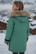 Купить Куртка парка зимняя подростковая для девочки с капюшоном и мехом зеленого цвета 9448Z, фото 2