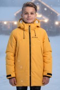 Купить Парка зимняя подростковая для мальчика с капюшоном желтого цвета 9533J