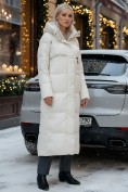 Купить Пальто утепленное стеганное зимнее с капюшоном женское бежевого цвета 9611B, фото 4