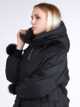 Купить Куртка зимняя женская молодежная с помпонами черного цвета 1943_01Ch, фото 8